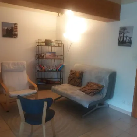 Studio Et Jardin D'ailhon Apartment *